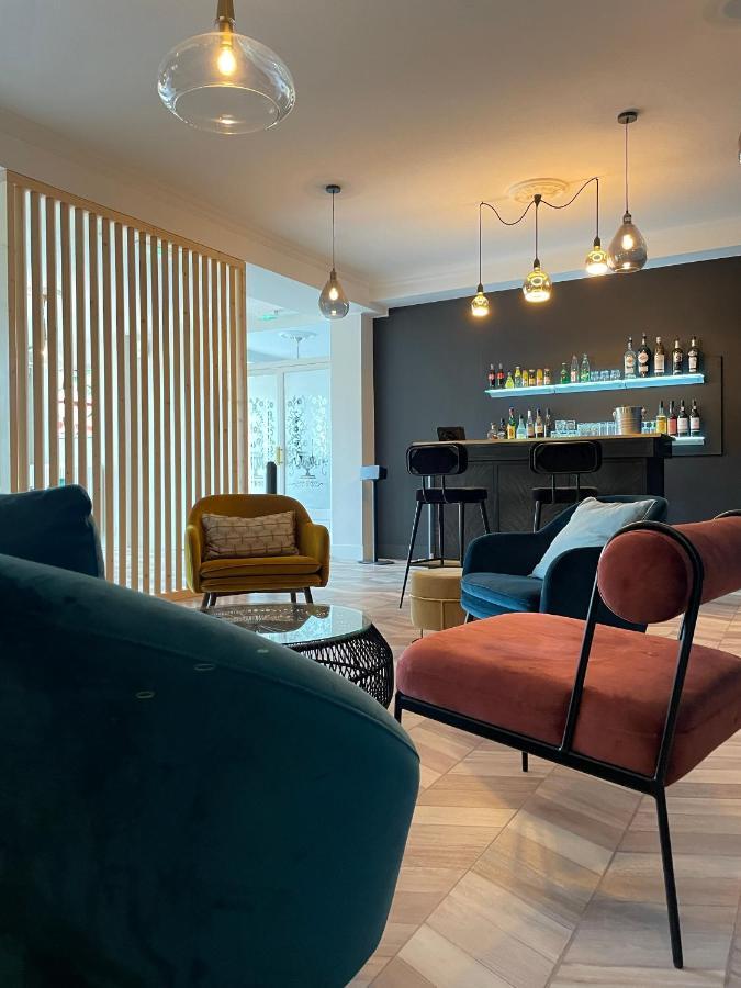 Hotel Restaurant Du Lac Boussens  Экстерьер фото